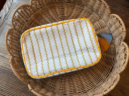 Cabana Style Cosmetic Bag